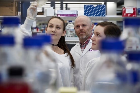 Peter Mac partner Canthera Discovery wins Cooperative Research Australia Award